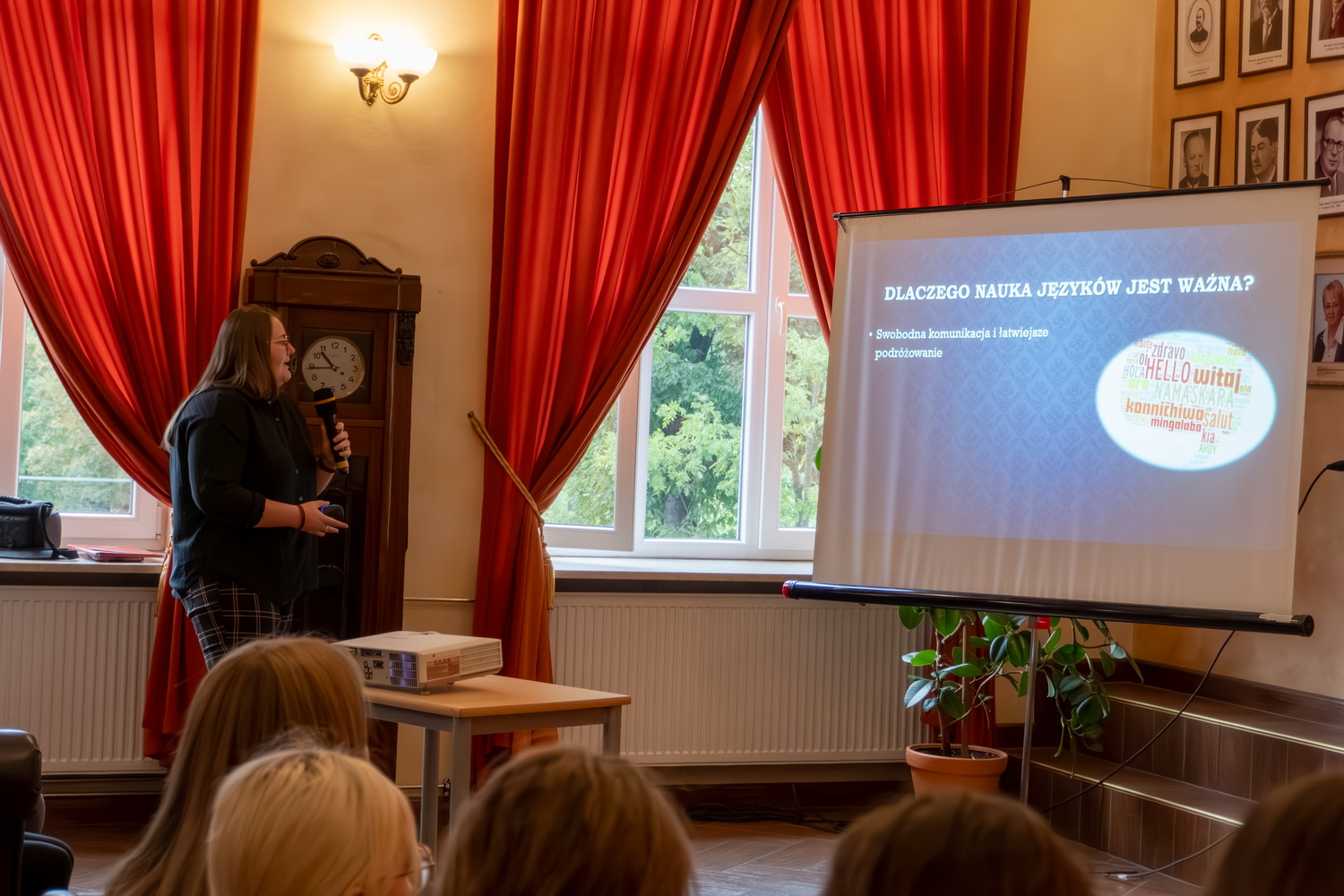 Zdjęcie DZIEŃ JĘZYKÓW OBCYCH 26.09.2025 (28 z 34)341d0db8-fe0d-4c29-a042-643bdc7837fa.jpg w galerii Europejski Dzień Języków (26.09.2025)